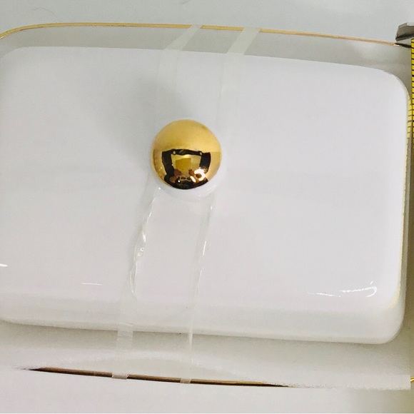 Butter Dish Grace's Teaware Covered Vintage Style Small Gold White New - Picture 4 of 4